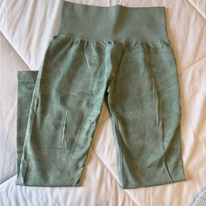 NVGTN High-Waist Active Leggings in Sage Green